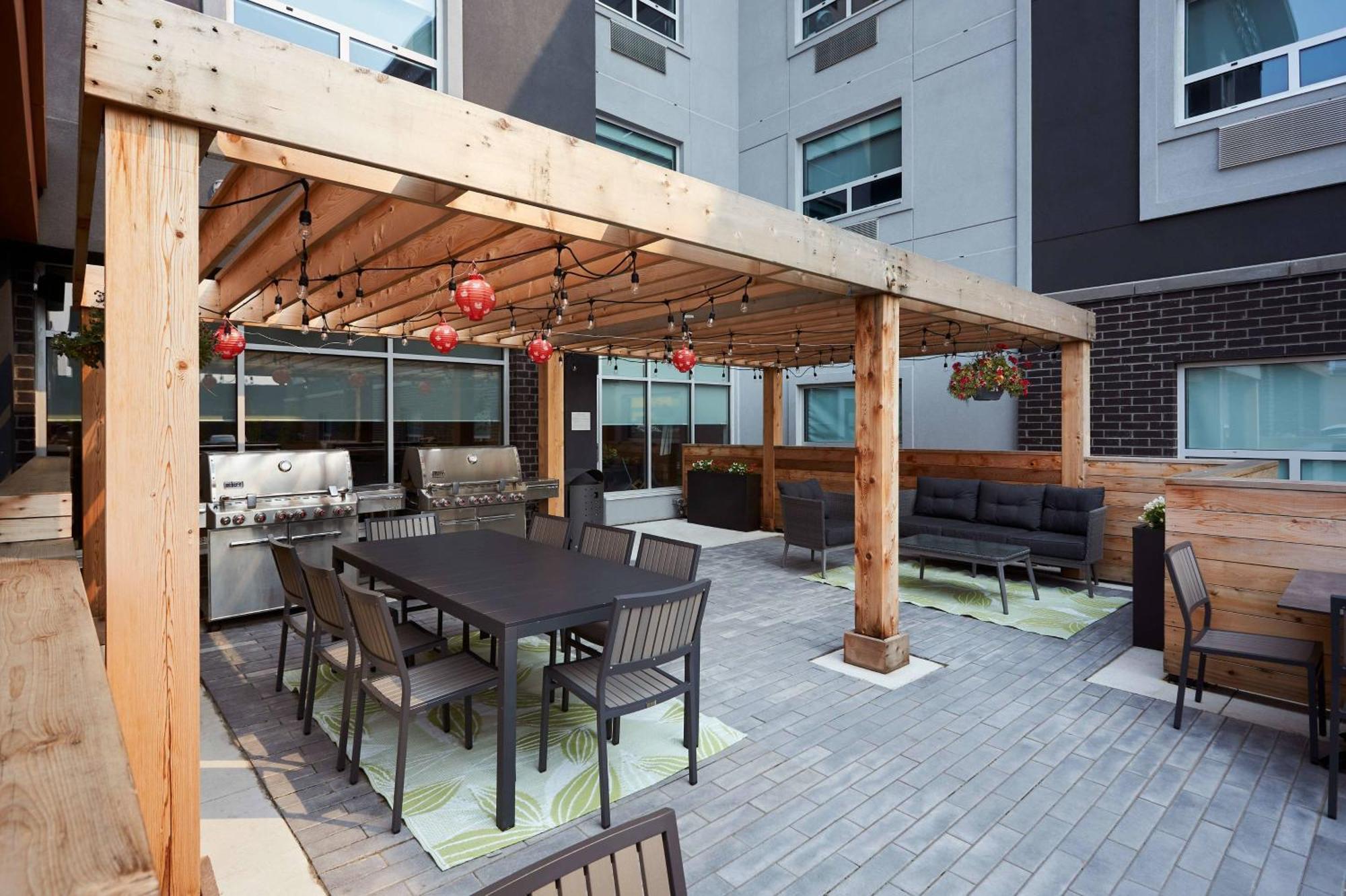 Towneplace Suites By Marriott Hamilton Exterior foto