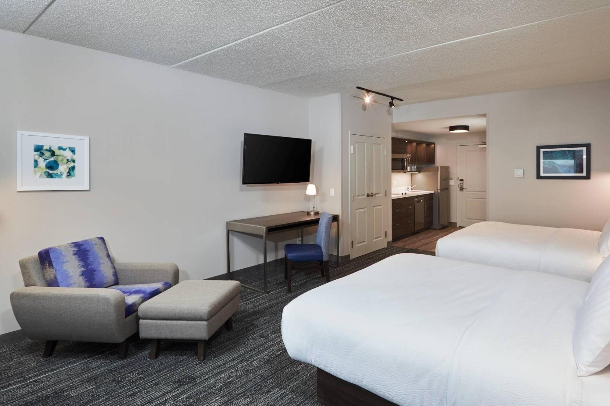 Towneplace Suites By Marriott Hamilton Exterior foto