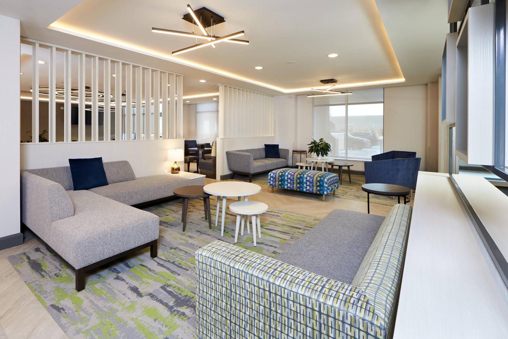 Towneplace Suites By Marriott Hamilton Exterior foto